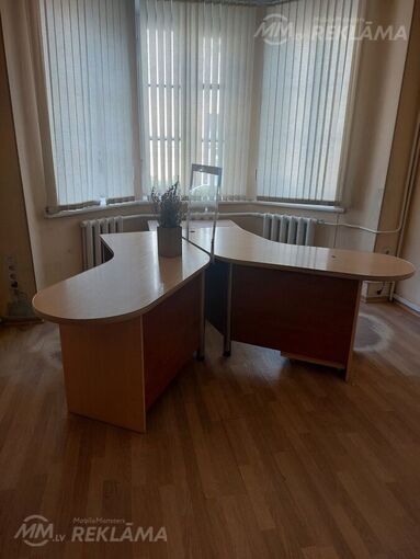 Selling 2 tables with an 80% discount - MM.LV