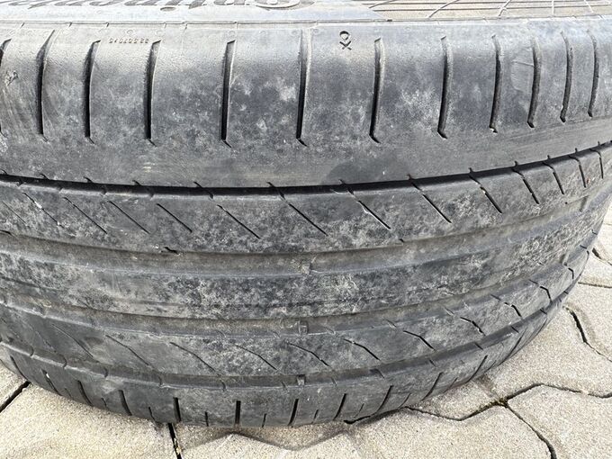 Tires Conti, 245/40/R19, Used. - MM.LV