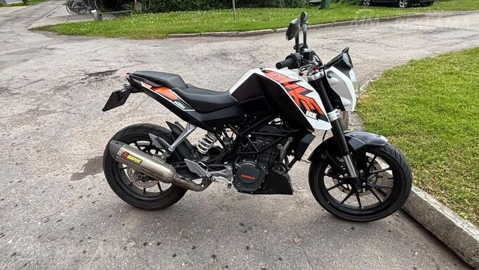 Motorcycle KTM Duke 125, 2017, 21850 km, 125.0 cm3. Motorcycle KTM Duke 125, 2017, 21850 km, 125.0 cm3. - MM.LV