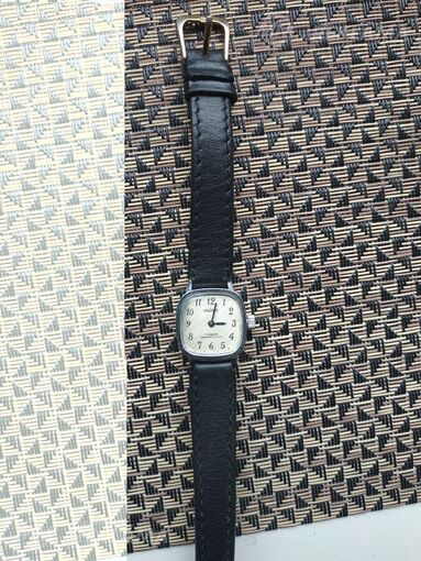 Women's watches . - MM.LV