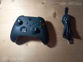 Xbox Wireless Controller (Series X/S) Carbon Black + Cable - MM.LV - 1