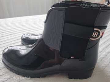 Tommy hilfiger gumijas zābaki. - MM.LV