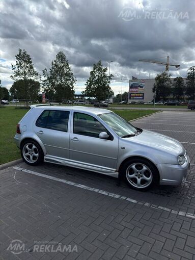 Volkswagen Golf, 2002/November, 320 000 km, 1.6 l.. - MM.LV