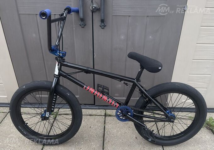 High End Custom BMX - 20 Inch Wheels - Profile Elite Hub - Fiend Frame High End Custom BMX - 20 Inch Wheels - Profile Elite Hub - Fiend Frame - MM.LV
