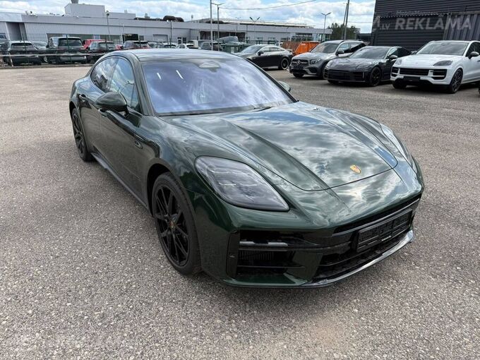 Porsche Panamera, 2026/April, 12 km, 2.9 l.. Porsche Panamera, 2026/April, 12 km, 2.9 l.. - MM.LV